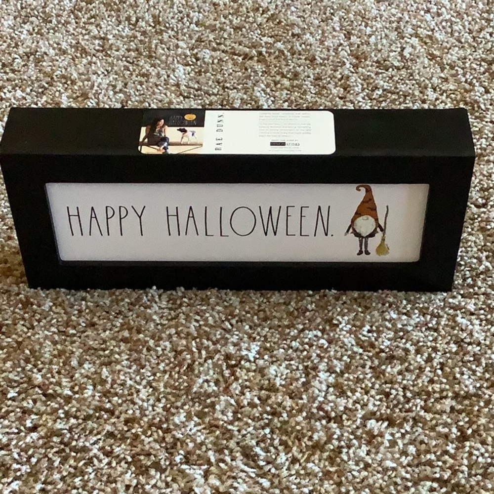 NWT Rae Dunn Wooden Happy Halloween sign